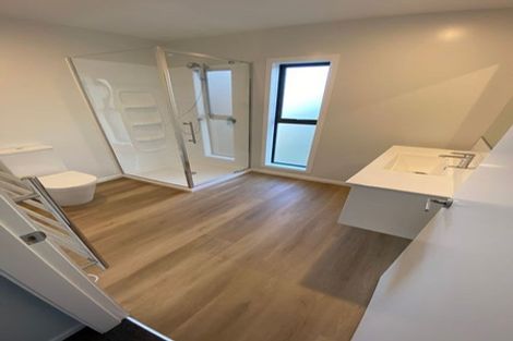 Photo of property in 27b Kitchener Terrace, Johnsonville, Wellington, 6037