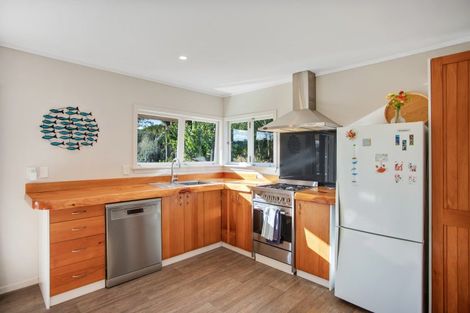 Photo of property in 16 Ao Marama Place, Kerikeri, 0294
