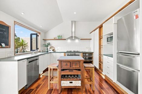 Photo of property in 15 The Terrace, Governors Bay, Lyttelton, 8971