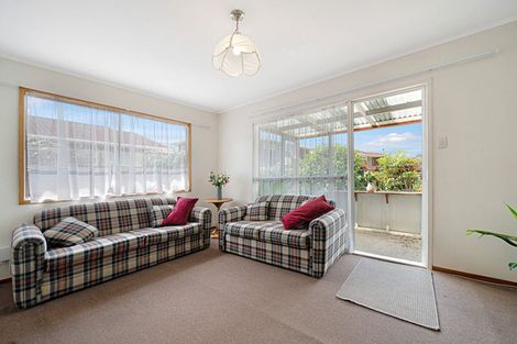 Photo of property in 3/1a Divich Avenue, Te Atatu South, Auckland, 0610
