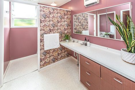 Photo of property in 20 Turere Place, Otamatea, Whanganui, 4501