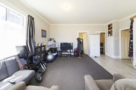 Photo of property in 1a Collins Crescent, Feilding, 4702