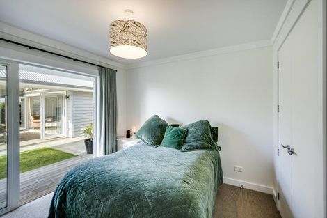 Photo of property in 18 Reynolds Road, Havelock North, 4130