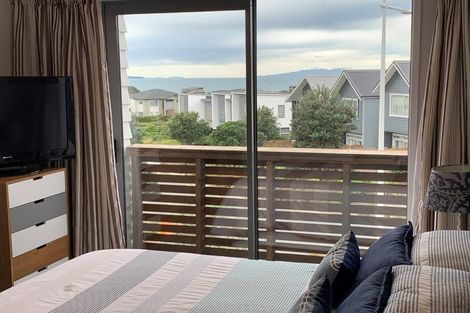 Photo of property in 84 Caldera Drive, Long Bay, Auckland, 0630