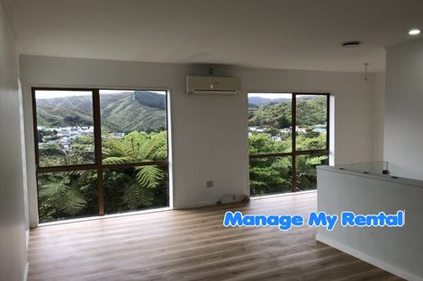 Photo of property in 81 Thurleigh Grove, Karori, Wellington, 6012