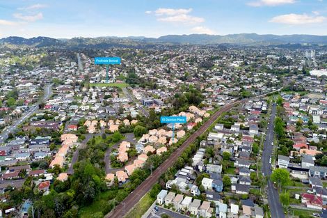 Photo of property in 10 Dainton Place, New Lynn, Auckland, 0600