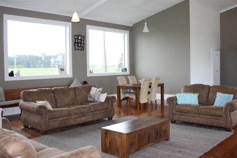 Photo of property in 916 Riverton Otautau Road, Gummies Bush, Riverton, 9883