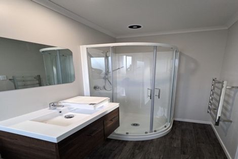 Photo of property in 5a Mckenzie Street, Levin, 5510