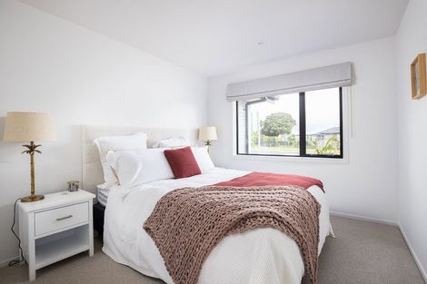 Photo of property in 255 Parklands Avenue, Bell Block, New Plymouth, 4312