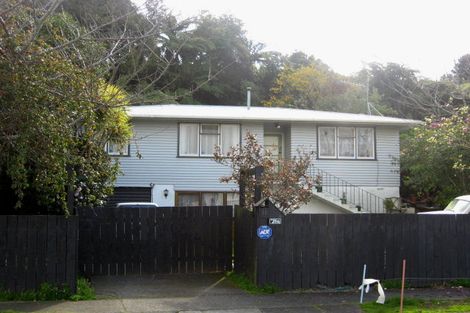 Photo of property in 16 Regent Place, Blagdon, New Plymouth, 4310