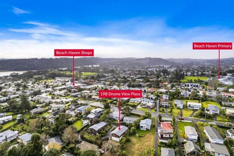 Photo of property in 1/19 Drome View Place, Beach Haven, Auckland, 0626