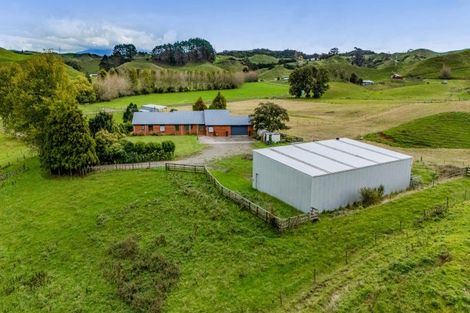 Photo of property in 210 Standish Road, Toko, Stratford, 4392