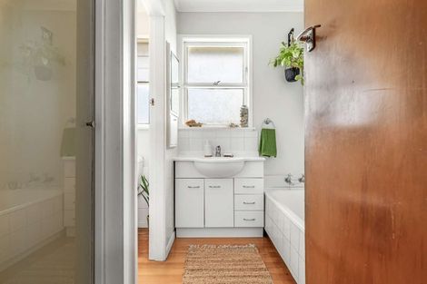 Photo of property in 14 Smiths Road, Matua, Tauranga, 3110