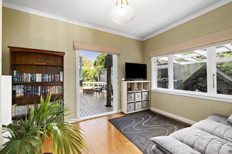Photo of property in 3 Ngaio Street, Eastbourne, Lower Hutt, 5013