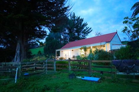 Photo of property in 33 Ratadale Road, Reikorangi, Waikanae, 5391