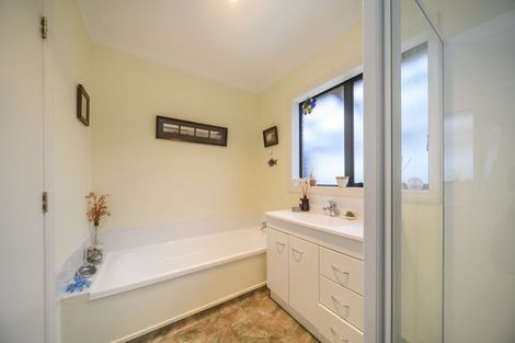 Photo of property in 134 Broadway, Marton, 4710