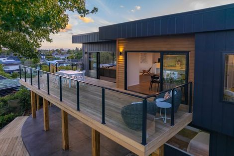 Photo of property in 94 Beerescourt Road, Beerescourt, Hamilton, 3200