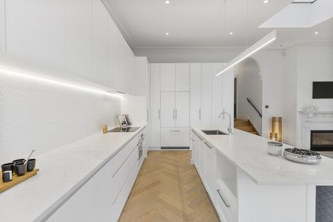 Photo of property in 17 Franklin Road, Freemans Bay, Auckland, 1011