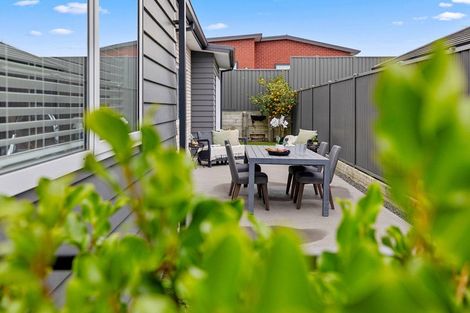 Photo of property in 18 Raynor Crescent, Pyes Pa, Tauranga, 3112
