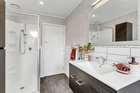 Photo of property in 130a Cook Street, West End, Palmerston North, 4410