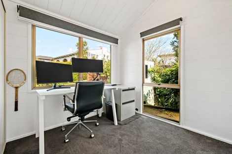 Photo of property in 797 East Coast Road, Northcross, Auckland, 0630