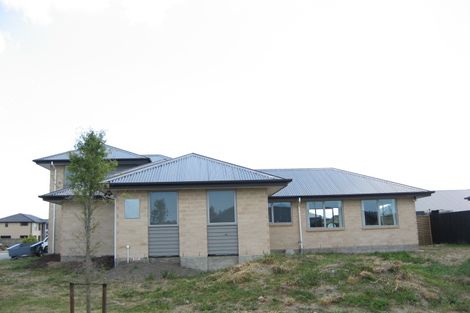 Photo of property in 4 Woodhaven Place, Parklands, Christchurch, 8083