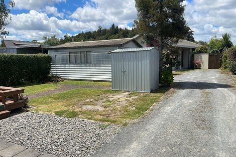 Photo of property in 32 Claude Street, Fairfield, Hamilton, 3214