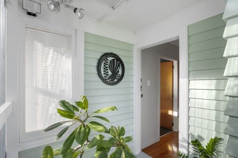 Photo of property in 215 Tony Avenue, Thames, 3500