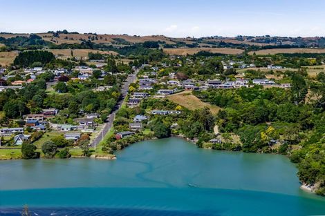 Photo of property in 31 Whakapaki Street, Urenui, 4375