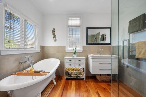 Photo of property in 176 Valley Road, Waitoki, Kaukapakapa, 0871