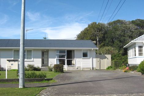 Photo of property in 17 Somerset Street, Brooklands, New Plymouth, 4310