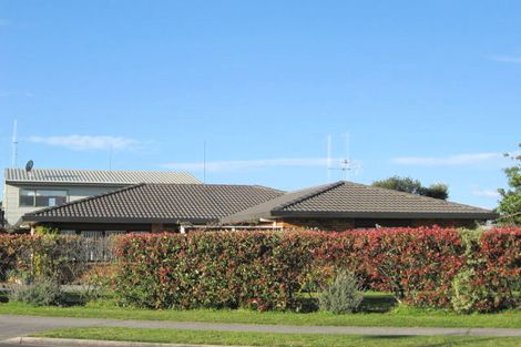 Photo of property in 16 Pacific View Road, Papamoa Beach, Papamoa, 3118