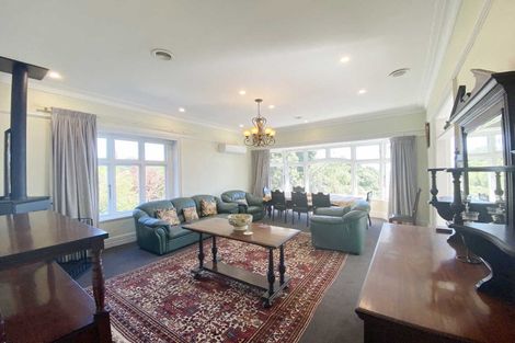 Photo of property in 31 Dyers Pass Road, Cashmere, Christchurch, 8022