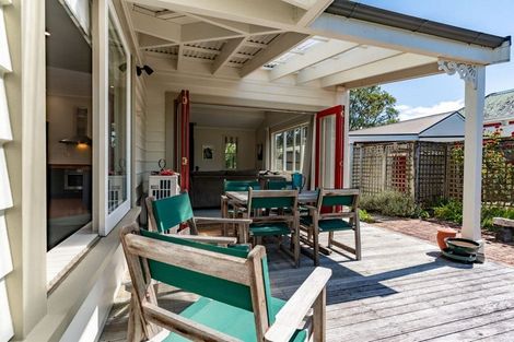 Photo of property in 218 High Street South, Carterton, 5713