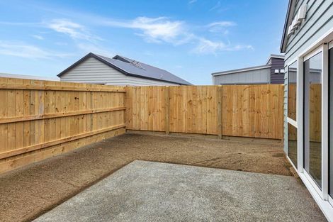 Photo of property in 5 Rotoiti Place, Paraparaumu, 5032