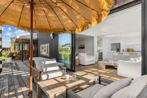 Photo of property in 9 Citrus Place, Mangawhai, 0505