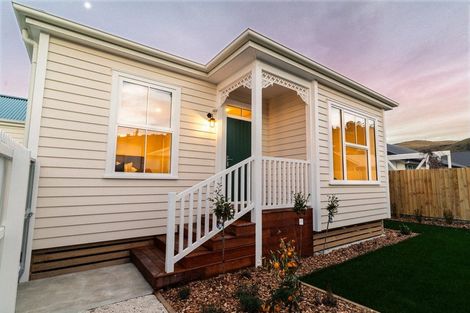 Photo of property in 8b Roscoe Street, Saint Martins, Christchurch, 8022