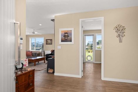 Photo of property in 34 Brookvale Lane, Taupaki, 0782