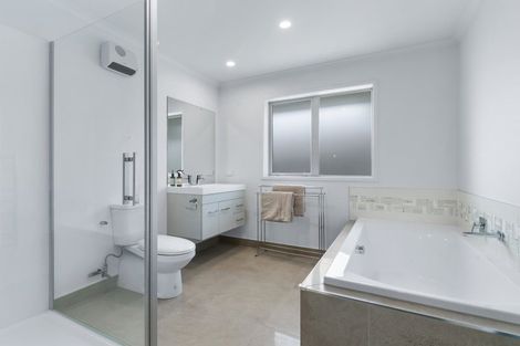 Photo of property in 15 Gladys Place, Levin, 5510