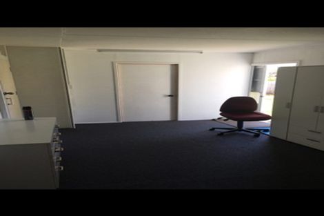Photo of property in 132 Blockhouse Bay Road, Avondale, Auckland, 1026