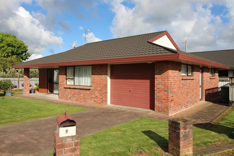 Photo of property in 8 Hammond Street, Bulls, 4818