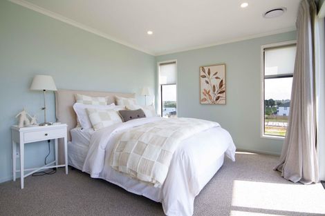 Photo of property in 230 Park Estate Road, Rosehill, Papakura, 2113