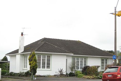 Photo of property in 199 Coronation Avenue, Welbourn, New Plymouth, 4310