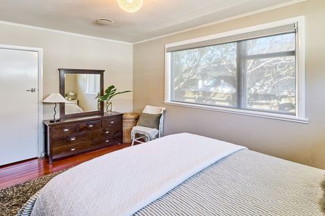 Photo of property in 316 Main Road, Tawa, Wellington, 5028