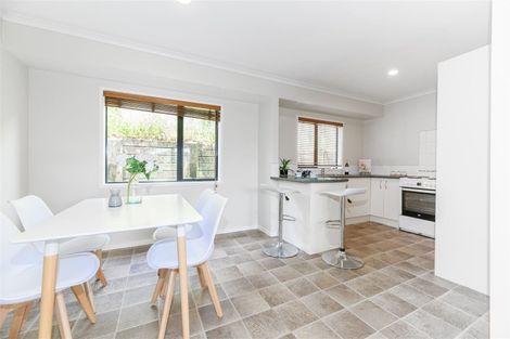 Photo of property in 57a Sabulite Road, Kelston, Auckland, 0602