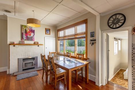 Photo of property in 33 Bowling Road, Greenmeadows, Napier, 4112