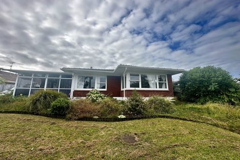 Photo of property in 30 Meadway, Sunnyhills, Auckland, 2010