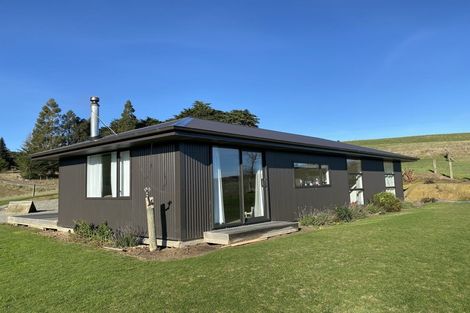 Photo of property in 125-127 Bell Road, Waiwhetu, Lower Hutt, 5010