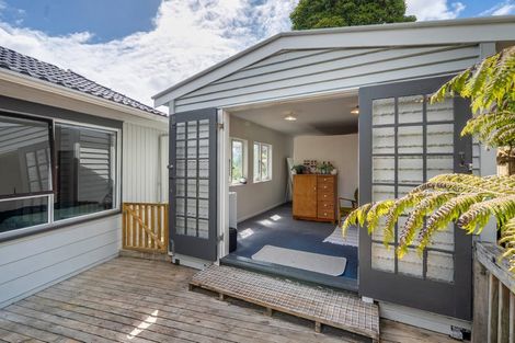 Photo of property in 4 Spinella Drive, Bayview, Auckland, 0629