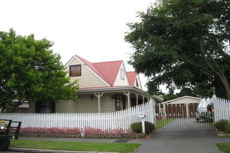 Photo of property in 21 Cowes Street, Avondale, Christchurch, 8061